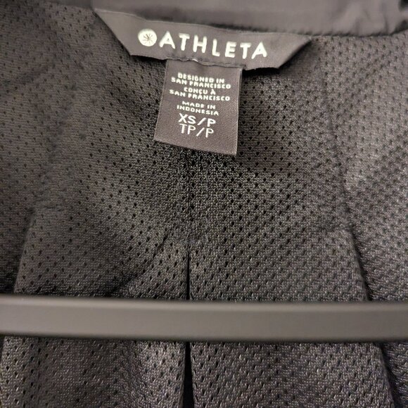 NWOT Athleta Rise Jacket - Picture 5 of 5